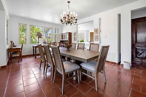 Paradise Villas & Vacations