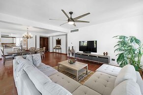 Paradise Villas & Vacations