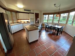 Paradise Villas & Vacations