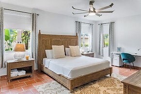 Paradise Villas & Vacations