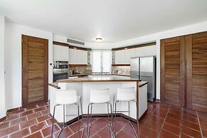 Paradise Villas & Vacations