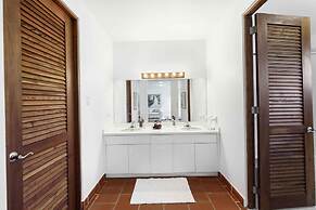 Paradise Villas & Vacations