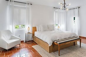 Paradise Villas & Vacations