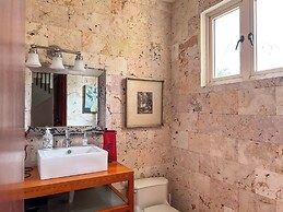 Paradise Villas & Vacations