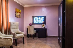 DeGrosvenor Hotel and Suites Lagos