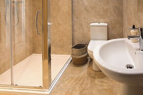 Discovery Barn Luxury 2 BD Conversion