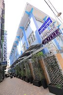 Sweet Lavender Hotel