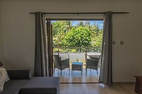 Yvon's Tropical Villa