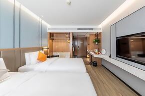 YUN-RAY AMBASSADOR HOTEL