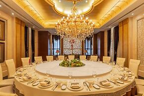 YUN-RAY AMBASSADOR HOTEL