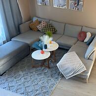 Arctic Apartment Modern 3-bed House in Tromso