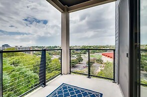 Capital View Condos Downtown Austin 