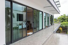 Tropical Haven 4 Bedroom Pool Villa