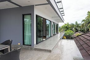 Tropical Haven 4 Bedroom Pool Villa