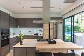 Tropical Haven 4 Bedroom Pool Villa