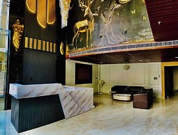 The Grand Oasis Hotel & Resort