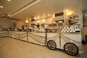 The Grand Oasis Hotel & Resort