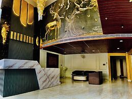 The Grand Oasis Hotel & Resort