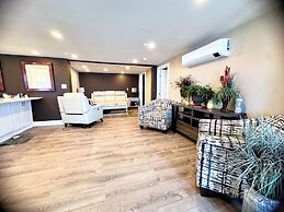 Saratoga Lakeside Retreat