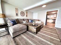Saratoga Lakeside Retreat