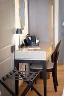 Maxim Suites by Elias Holl