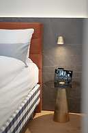 Maxim Suites by Elias Holl