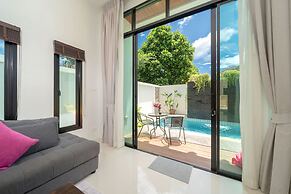 Sleek & Private Pool 2BR Villa Twiky