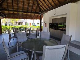 Hotel Zone Beach Villa