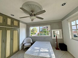 Hotel Zone Beach Villa