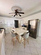 Hotel Zone Beach Villa