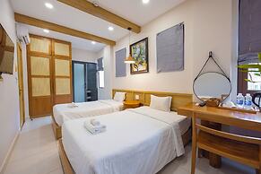 Lotus Home Corner & Rooftop