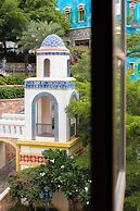 Lotus Home Corner & Rooftop