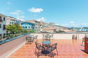 Lotus Home Corner & Rooftop