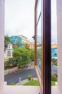 Lotus Home Corner & Rooftop