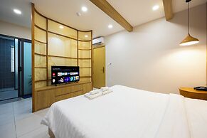 Lotus Home Corner & Rooftop