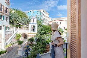 Lotus Home Corner & Rooftop