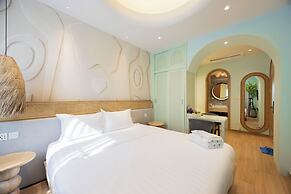 Lotus Home Corner & Rooftop