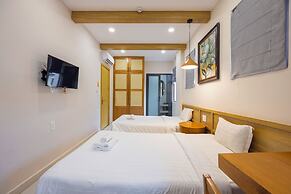 Lotus Home Corner & Rooftop