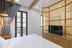 Lotus Home Corner & Rooftop