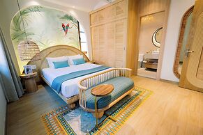 Lotus Home Corner & Rooftop