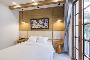 Lotus Home Corner & Rooftop