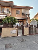 la villetta fiera airport