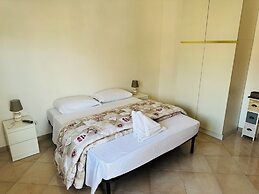 la villetta fiera airport