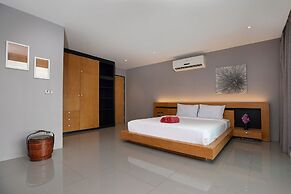 Designer 4BR Pool Villa Gentle Breeze