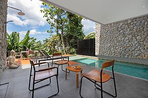 Designer 4BR Pool Villa Gentle Breeze