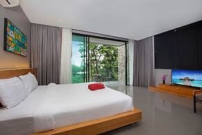 Designer 4BR Pool Villa Gentle Breeze