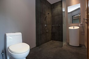 Designer 4BR Pool Villa Gentle Breeze