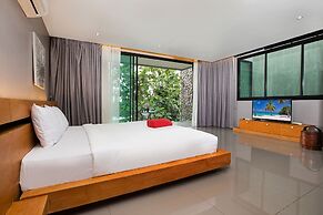 Designer 4BR Pool Villa Gentle Breeze