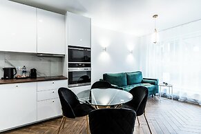 Pure Rental Premium Apartments