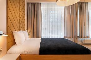 Pure Rental Premium Apartments